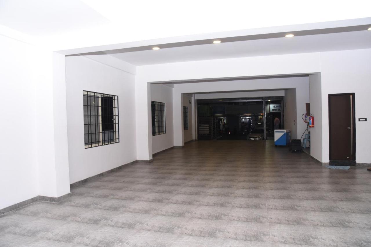 Hotel Grand Kubera Chikmagalūr 외부 사진
