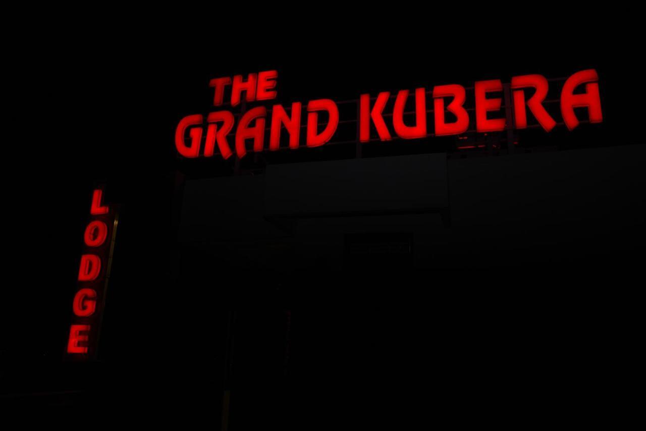 Hotel Grand Kubera Chikmagalūr 외부 사진